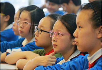 中小學(xué)課桌椅，學(xué)校該如何采購？