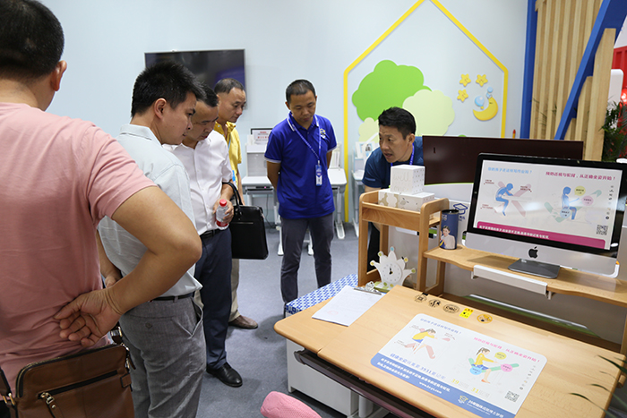 同心筑夢(mèng) 科教領(lǐng)航｜博仕有成攜三防正姿普及方案亮相2019深圳教育裝備博覽會(huì)(圖4)