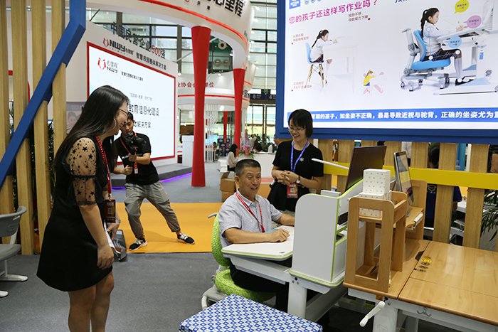 同心筑夢(mèng) 科教領(lǐng)航｜博仕有成攜三防正姿普及方案亮相2019深圳教育裝備博覽會(huì)(圖8)